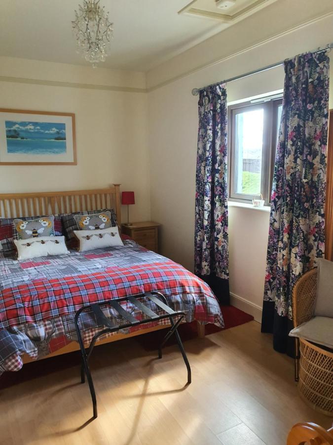 Lindas Retreats Self Catering Accommodation 1 Bedroom Cottage Or 3 Bedroom House تومينتول المظهر الخارجي الصورة